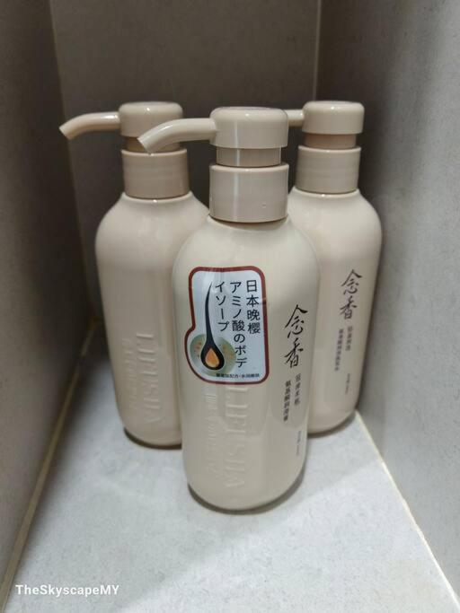 【hot!】 Jb Muji White Theme - Space & Comfy Apartment
